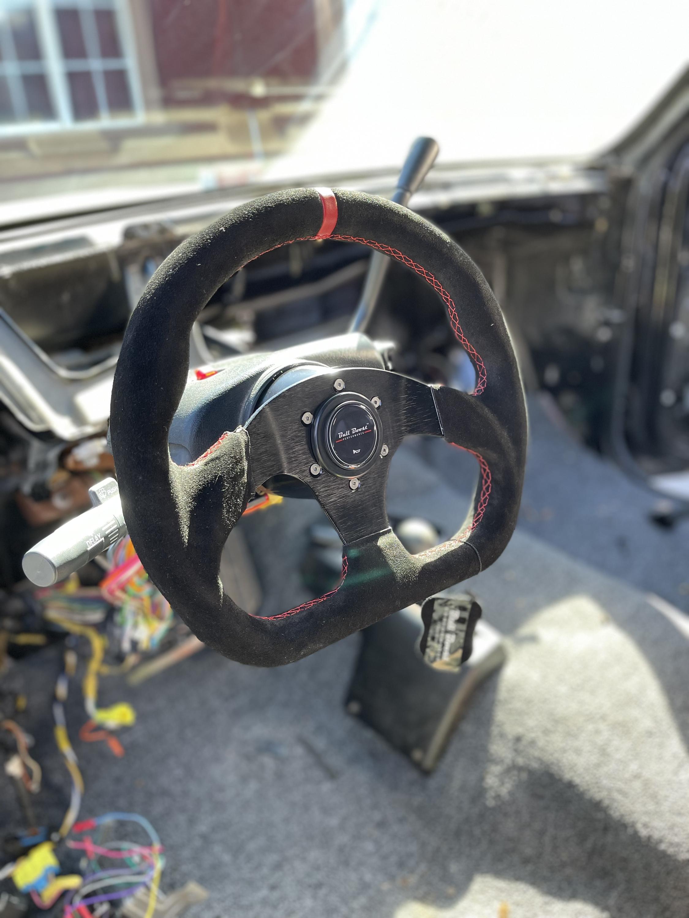 Steering Wheel + Hub Adapter Kit for Mitsubishi Lancer Galant