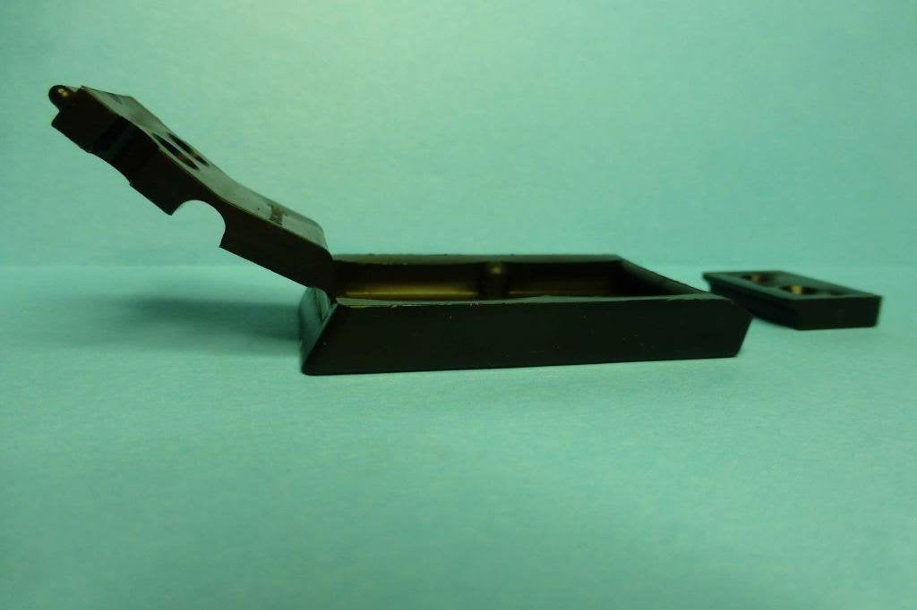 Truck-Tight RAM Truck Rear Sliding Window Latch - Black Plastic for 1994-2001 RAM 1500, 2500, 3500 Full Size Trucks