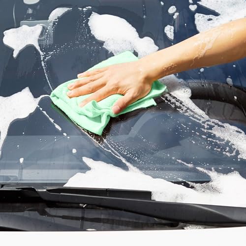 Amazon Basics Microfiber Cleaning Cloths, Ultra Soft And Absorbent, Free From Streaks/Lint/Scratch For Cars, 16'' X 12'', Green/