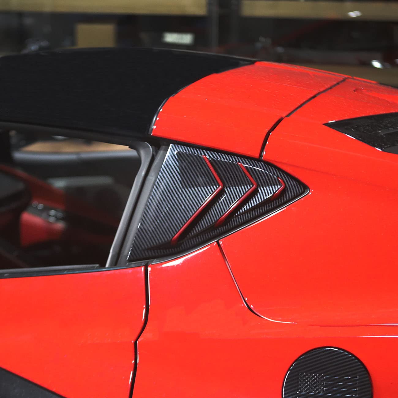 Carbon Fiber Side Window Louvers Air Vent Shades Cover Trim For Chevrolet Corvette C8 Coupe 2020-2022 (Carbon Fiber-Red Line)