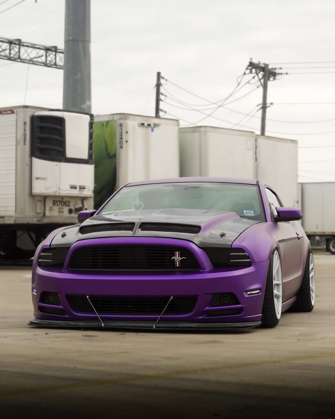 Vvivid+ Premium Vinyl Wrap Film (1Ft X 5Ft, Matte Metallic Purple)
