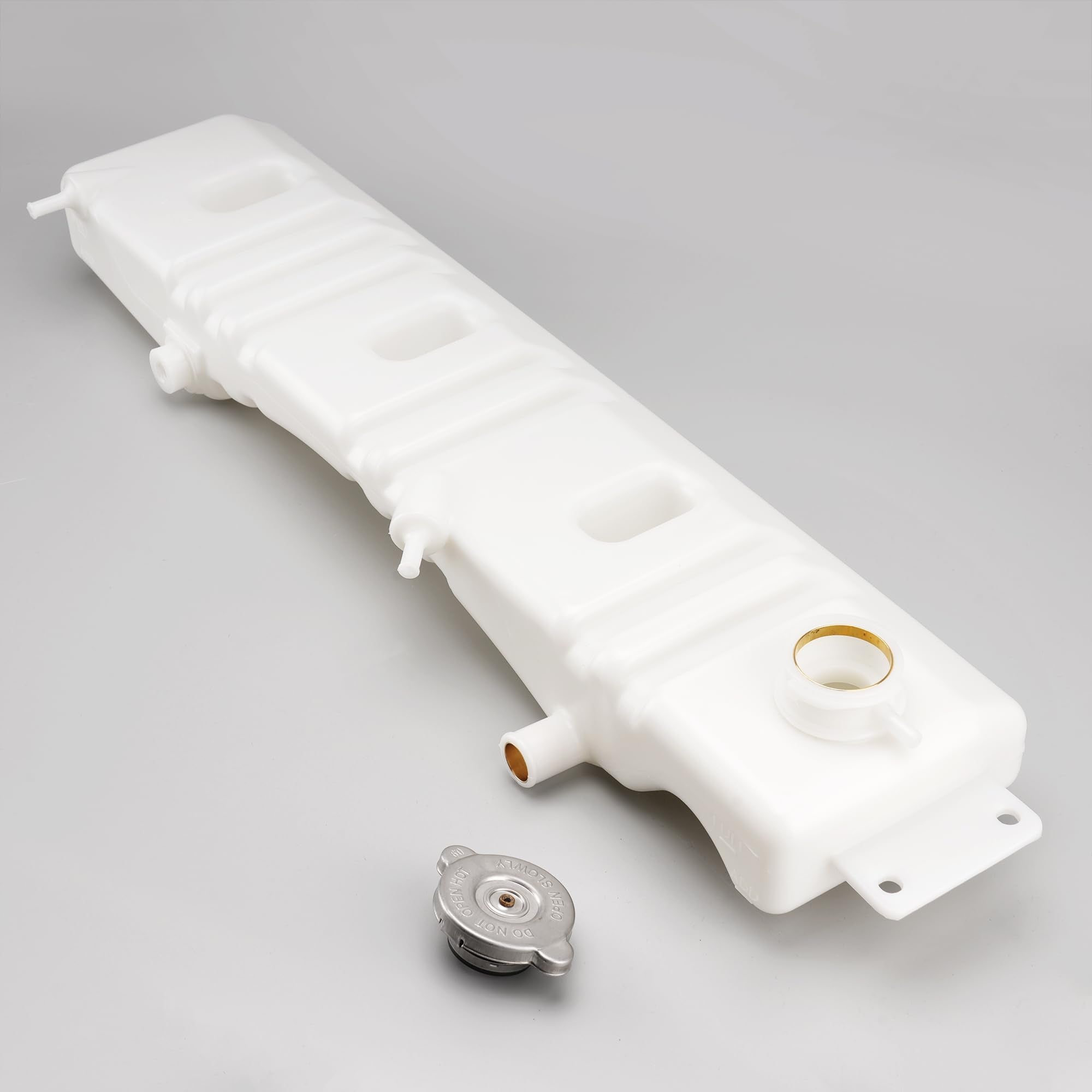 Radiator Overflow Reservoir Bottle Coolant Surge Expansion Tank with Cap for Ford Truck F600 F700 F800 1980-1998 F6HZ-8A080-B F5
