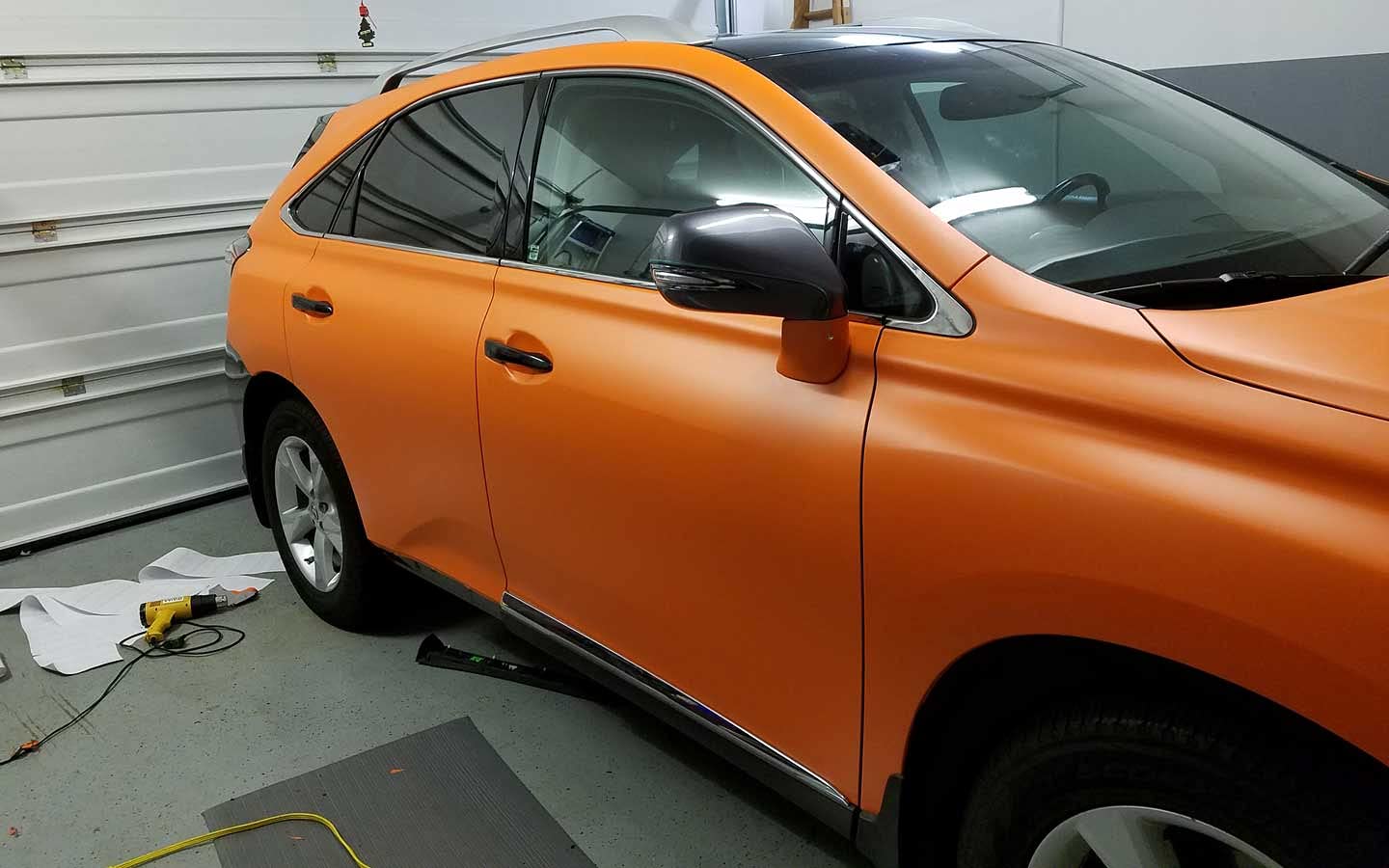 Vvivid+ Premium Vinyl Wrap Film (1.49Ft X 5Ft, Matte Metallic Orange)