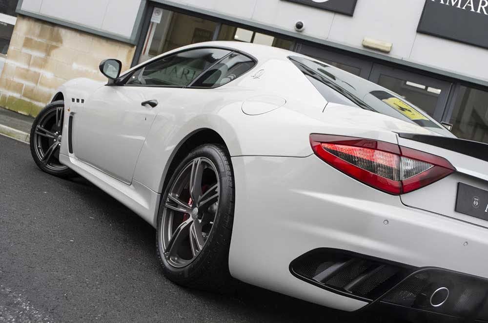 Vvivid+ Premium Vinyl Wrap Film (1.49Ft X 5Ft, Gloss Suzuka Ice Grey)