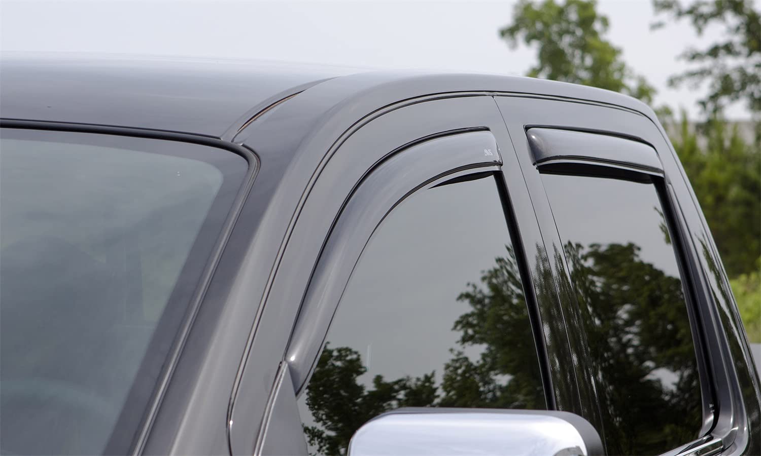 Auto Ventshade [Avs] In-Channel Ventvisor / Window Deflectors | Fits 2011 - 2017 Nissan Juke, 4 Pcs. | Smoke - 194378