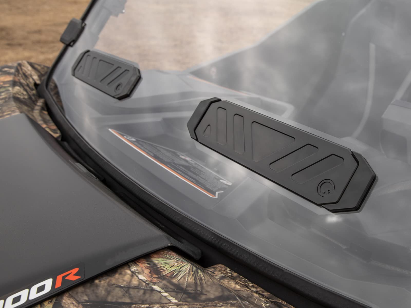 SuperATV Vented Full Front Windshield for 2021+ Can-Am Commander | 1/4" Polycarbonate | Clear | Model WS-CA-COM-V-002-70#AA