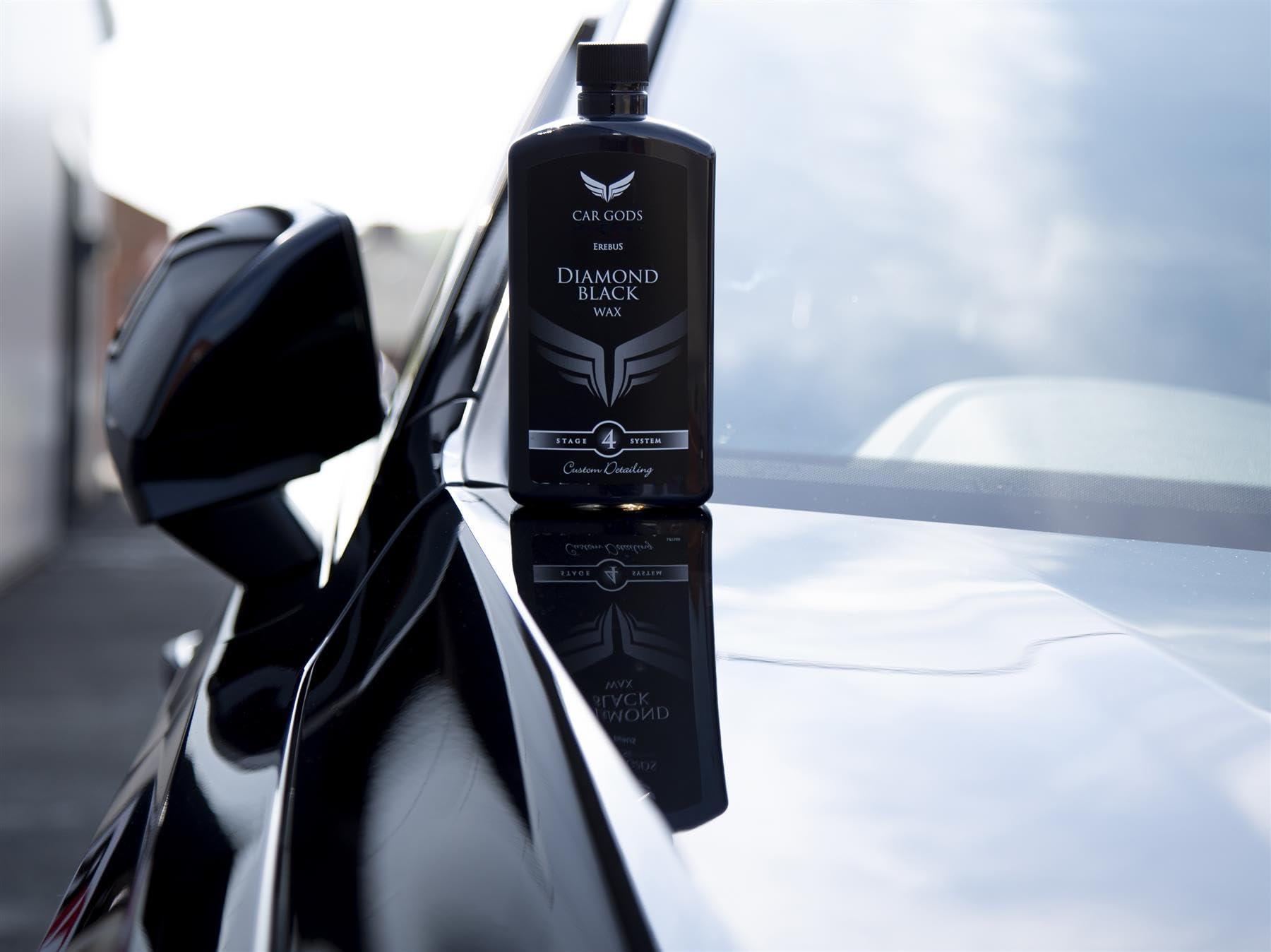 Car Gods Black Carnauba Wax Polish - 17 Fl Oz, Pigmented Formula, Removes Surface Oxidation & Scratches, Diamond Black Wax, Model GOD642