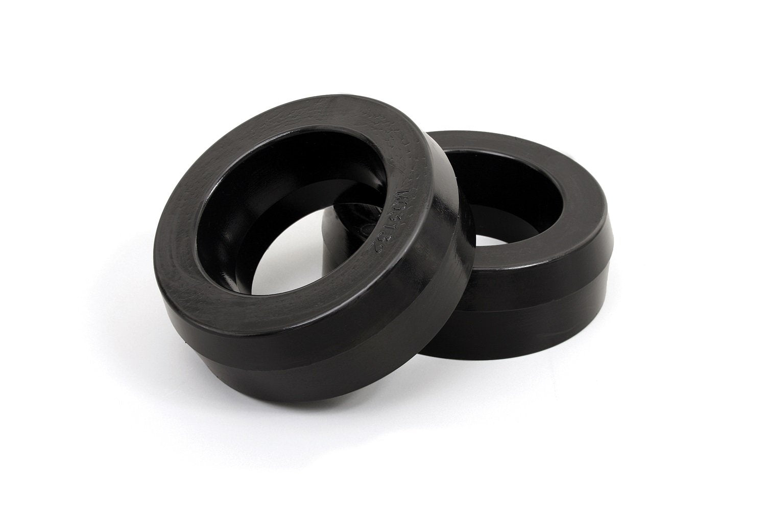 Daystar, Ford F150 1.5 Leveling Kit, Fits 1997 To 2003 2Wd, All Transmissions, All Cabs Kf09105Bk - Black