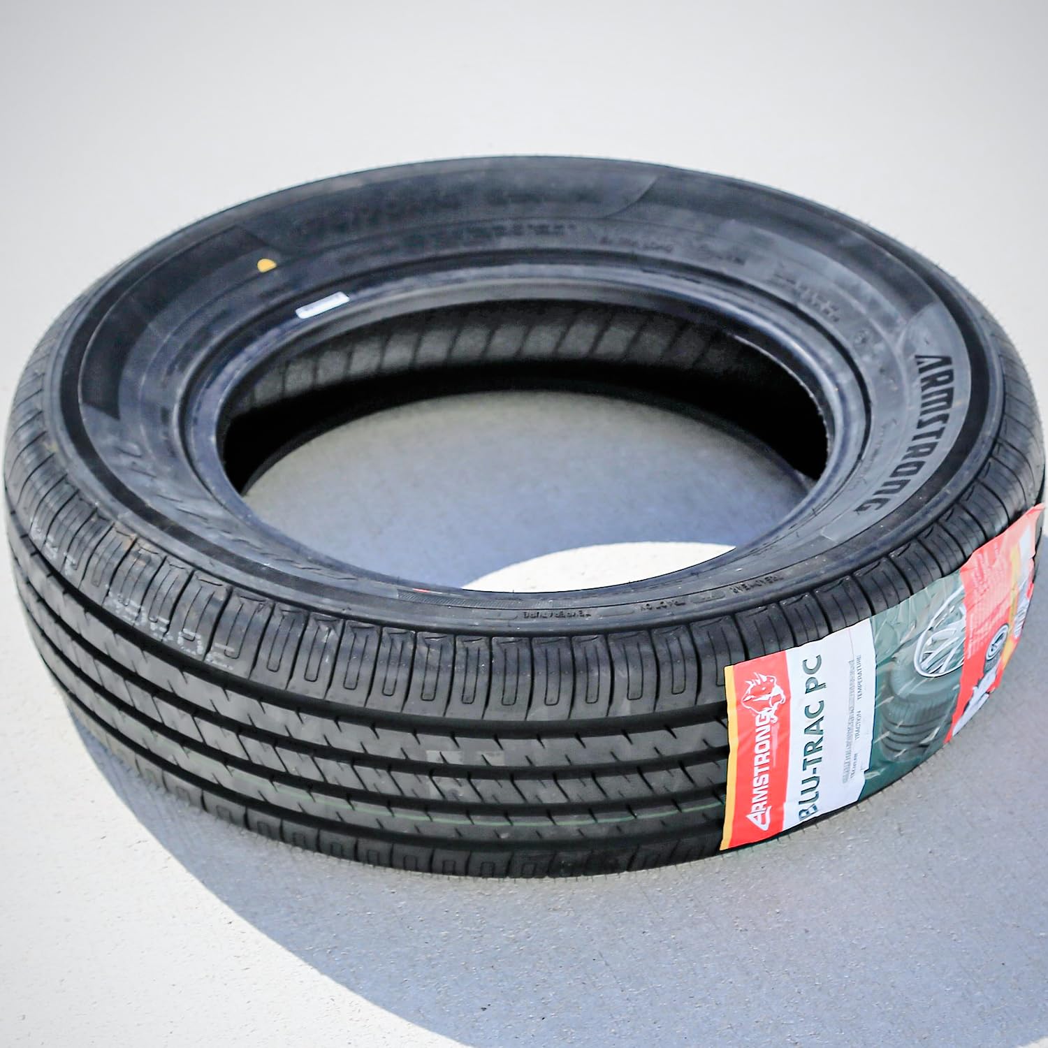 Armstrong BLU-TRAC PC Passenger - 195/70 R14