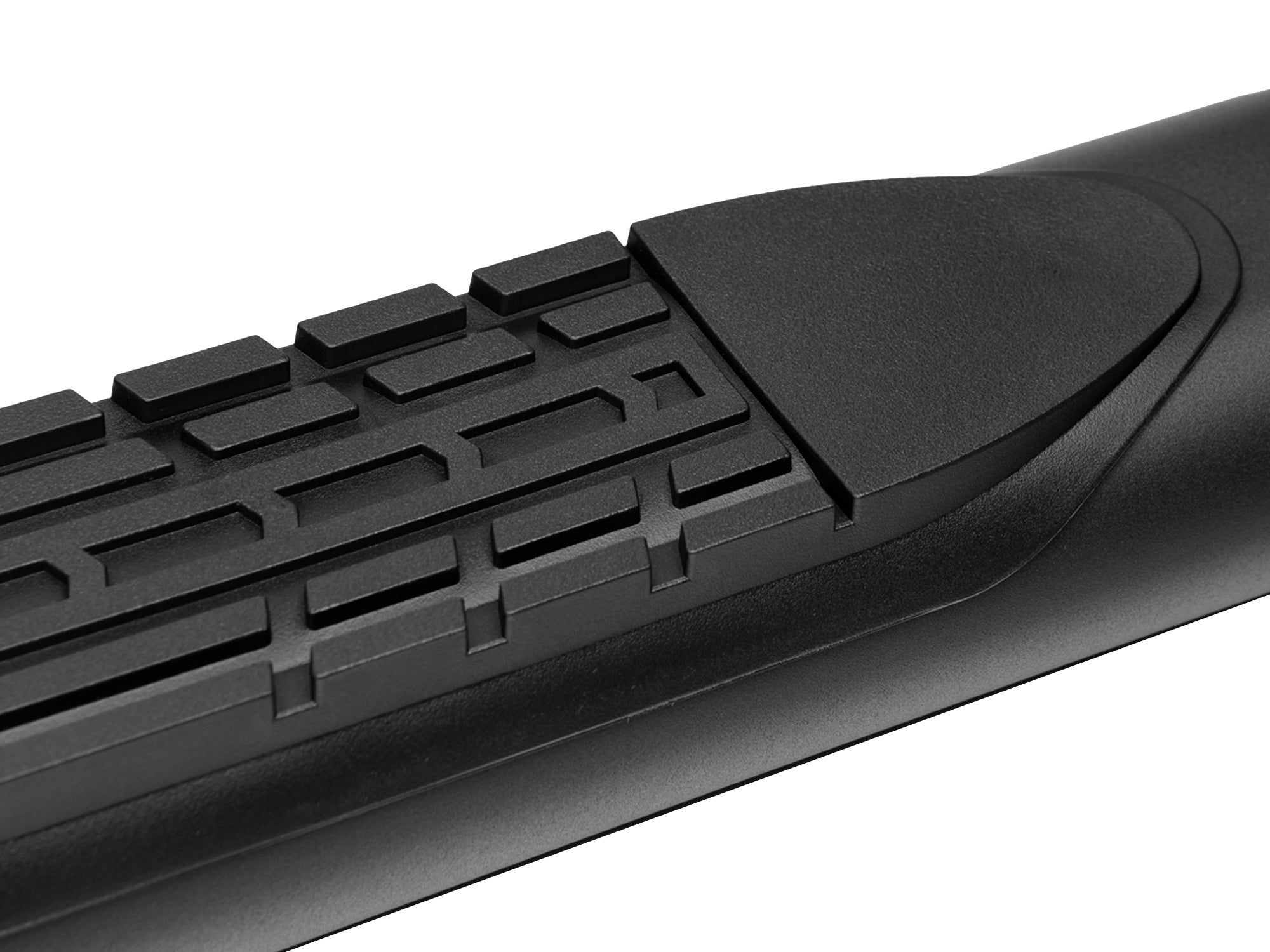 Armordillo 2004-2019 Nissan Titan - Crew Cab 4'' Oval Step Bar -Matte Black