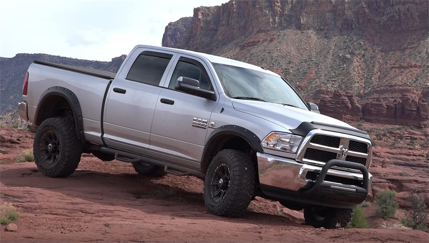 Lund 47121204 Black Bull Bar With Integrated 20 Led Light Bar For 2009-2018 Dodge Ram 1500 (Excludes Rebel)