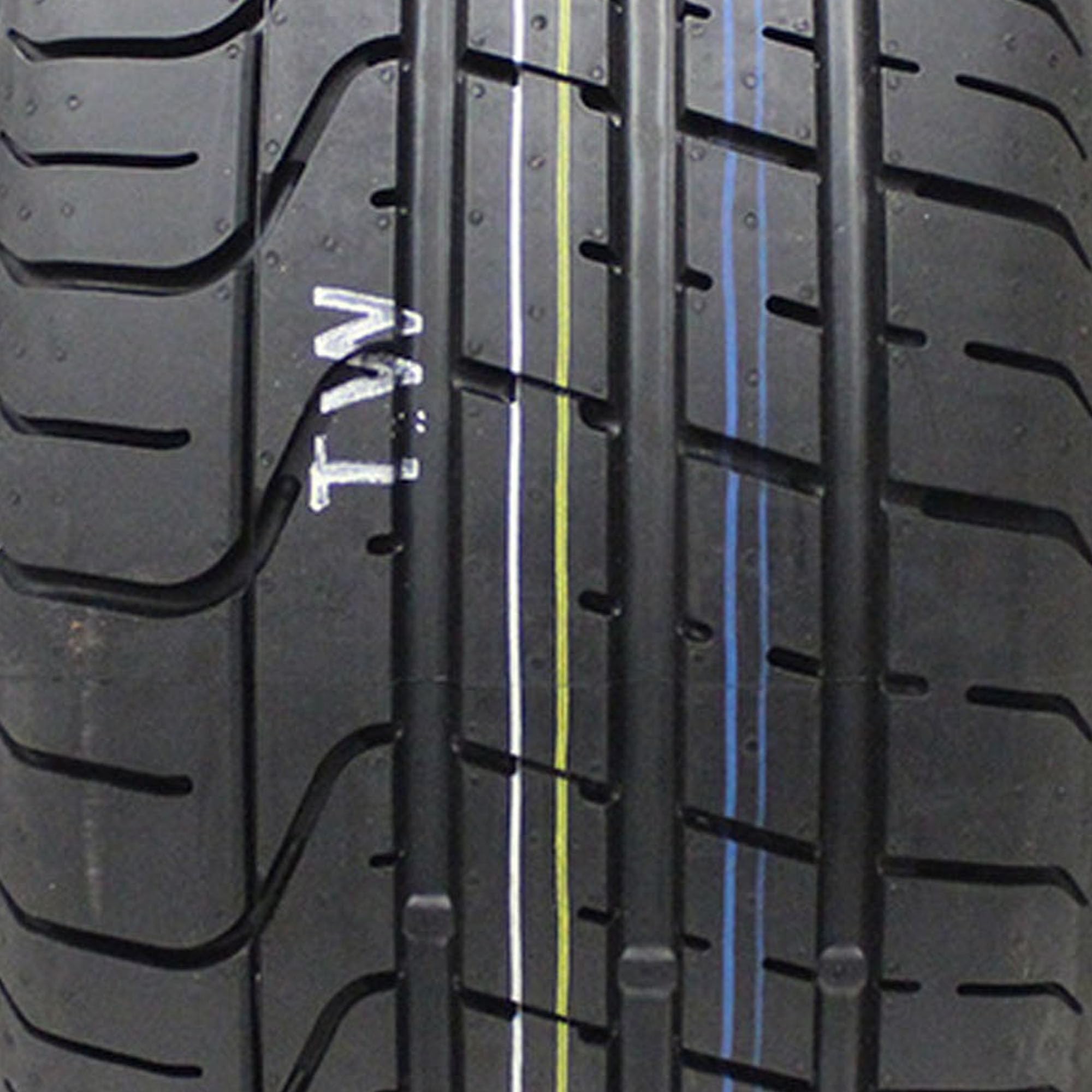 Pirelli P Zero 275/35Zr20 102Y