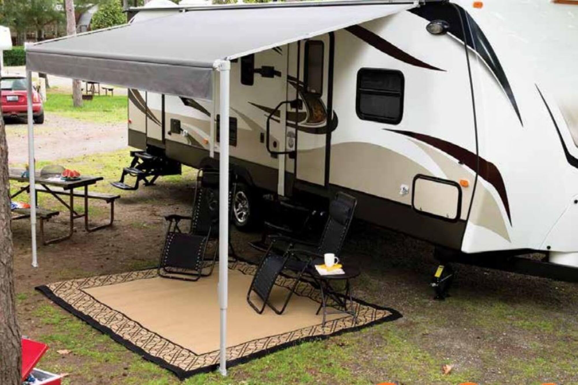 LIPPERT COMP Awning,SOLERA PWR 18V 69 AM KIT,WHT