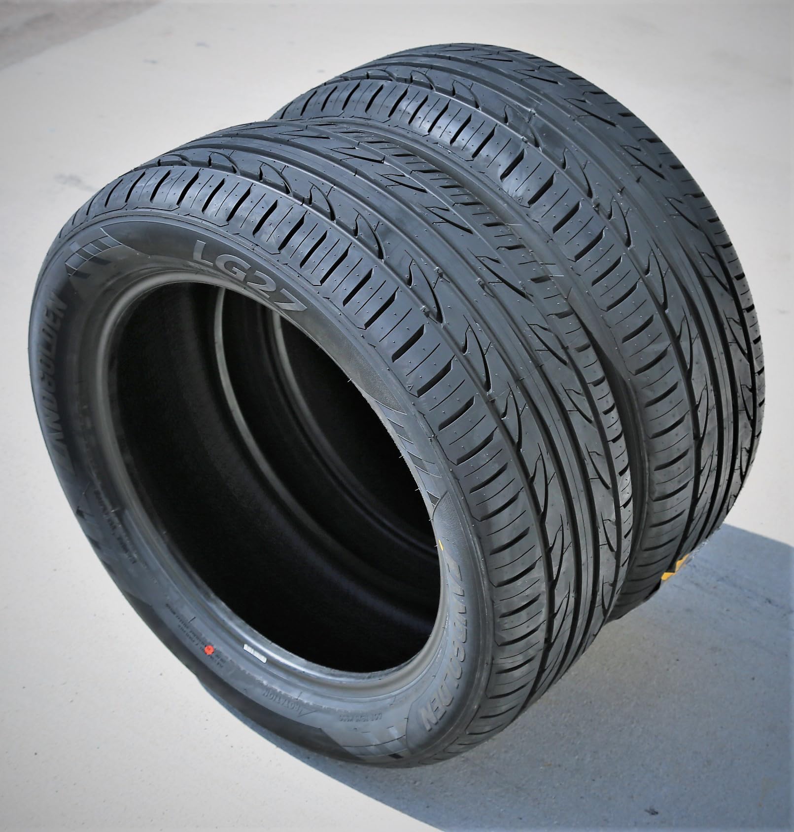 Landgolden Lg27 P215/50R17 95W All Season Radial Tire