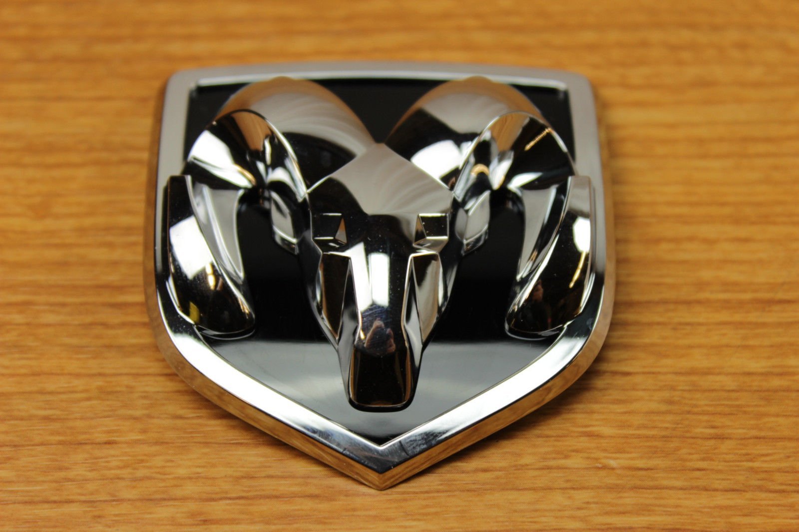 Dodge Ram 1500 2500 3500 Rams Head Grille Emblem Badge Mopar Oem -Like New