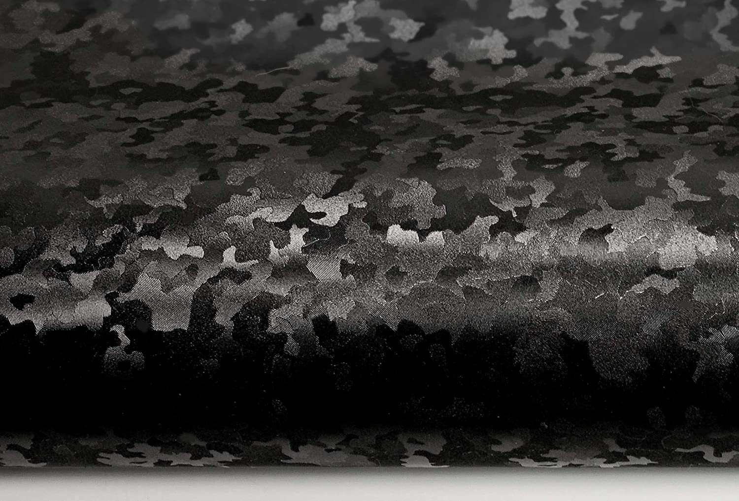 Vvivid+ 2020 Edition Black Stealth Small Pattern Camouflage Vinyl Wrap Roll (4Ft X 5Ft)
