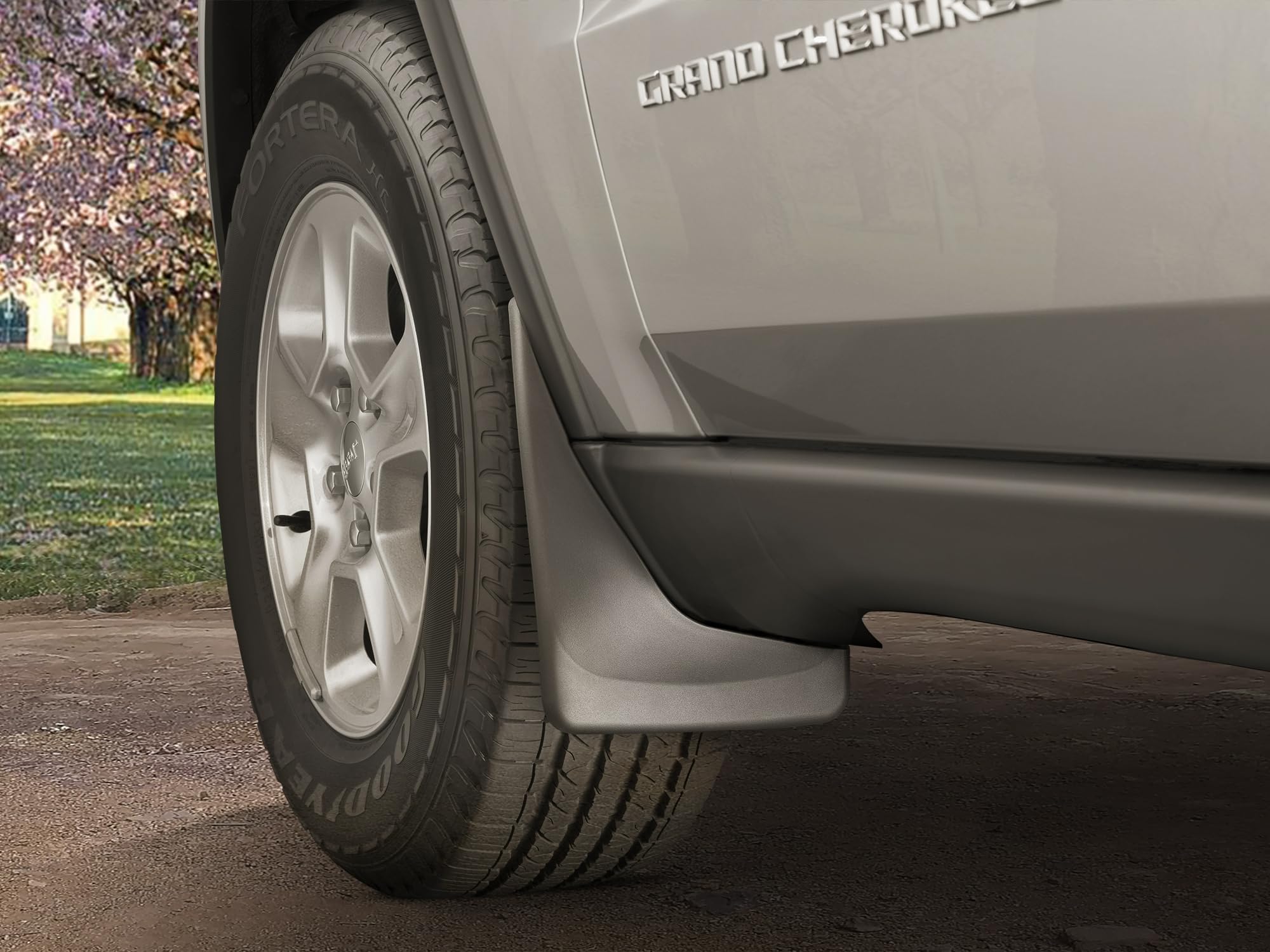 WeatherTech Custom No Drill Splash Guard MudFlaps for Tahoe, Yukon, Yukon XL, Suburban - Front Pair (110125), Black
