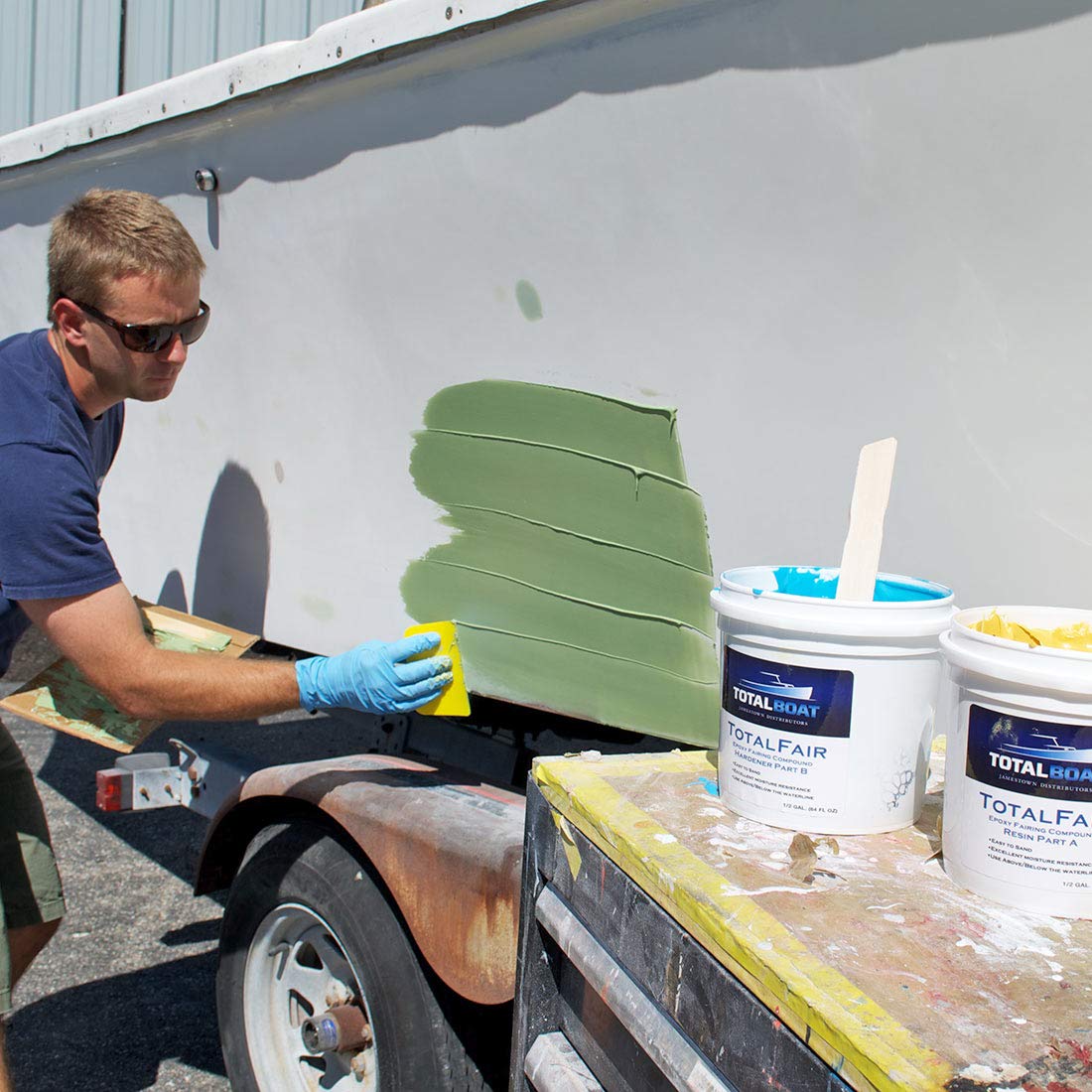 TotalBoat Marine Epoxy Fairing Compound, Gallon Kit, for Fiberglass, Wood, Aluminum & Steel, Yellow/Blue/Green
