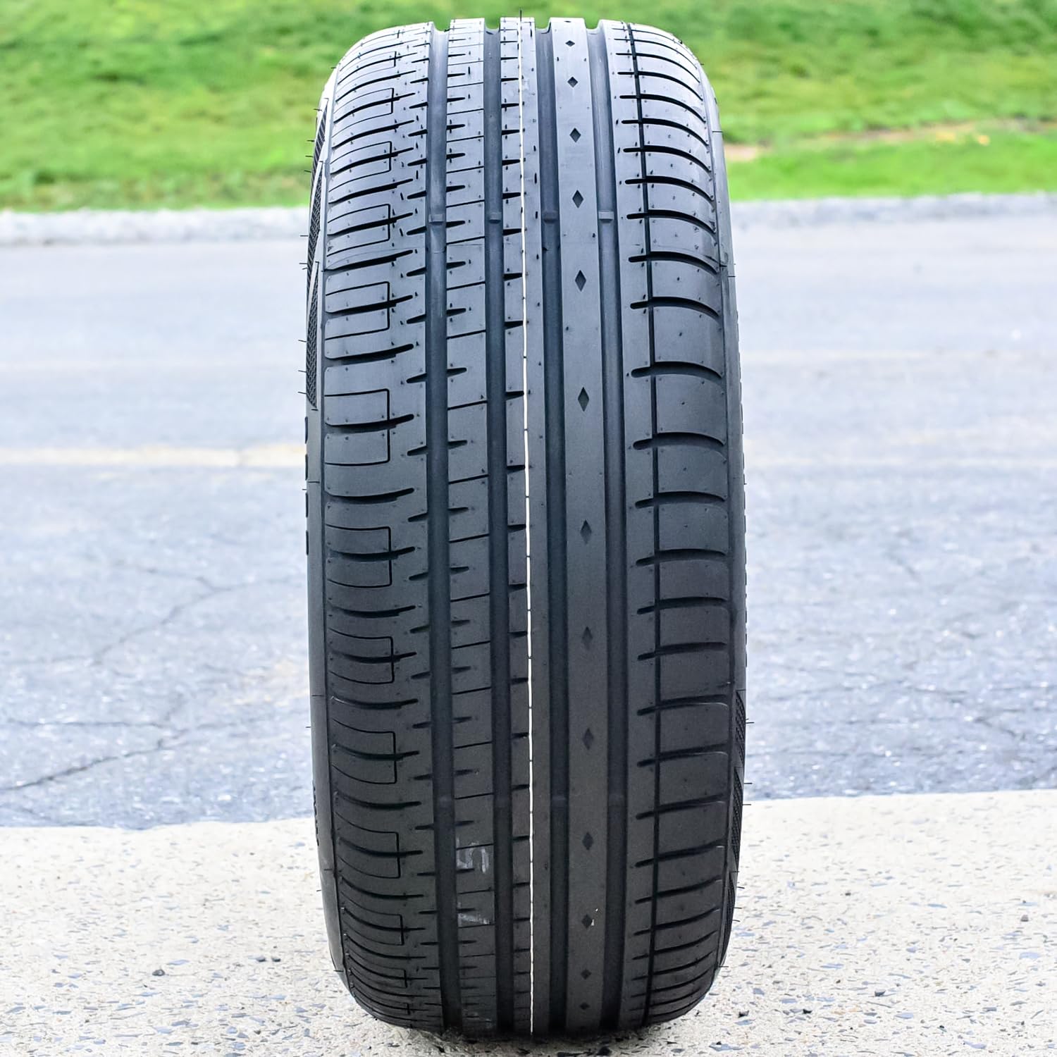 Accelera 205/45 Zr16 87W Xl Phi-R (T)