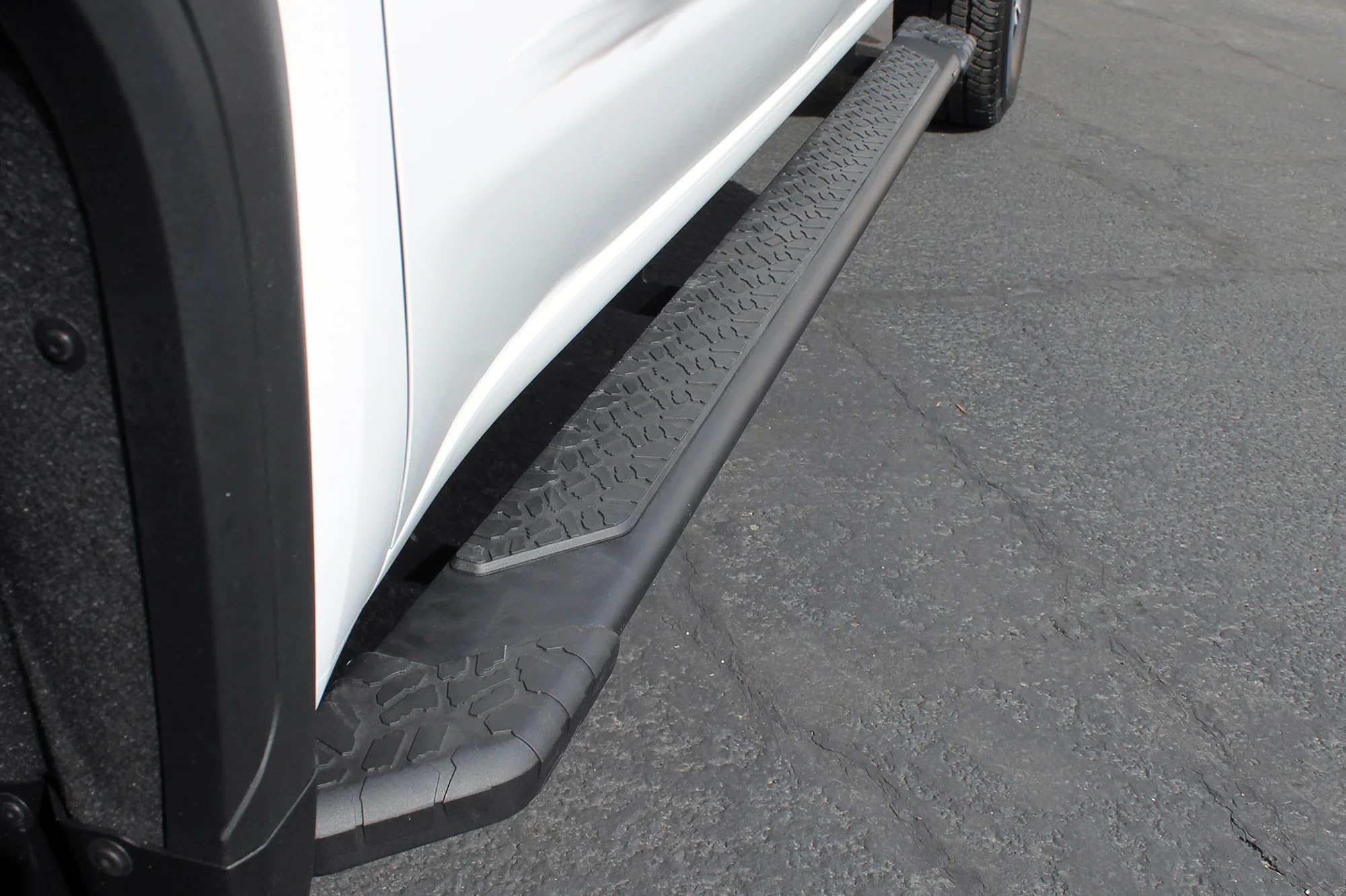 Raptor Series Running Boards Steps 5In Treadsteps Black Aluminum For Crew Cab 2019-2025 Silverado Sierra 1500 And 2020-2025 2500/3500 Hd