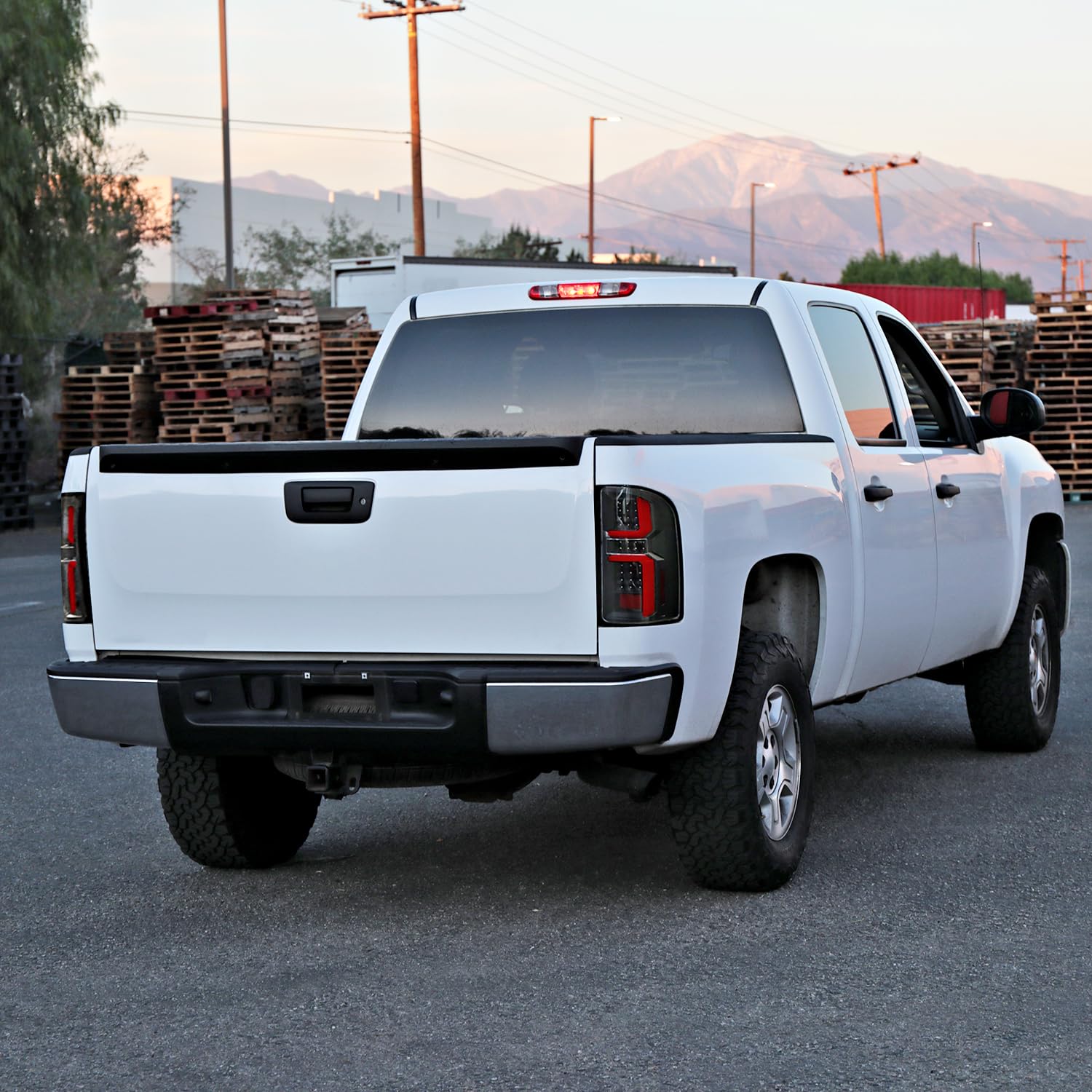 Spec-D Tuning Black Led Tail Lights With Red Led Bars Compatible With 2007-2013 Chevy Silverado 1500/2500Hd/3500Hd