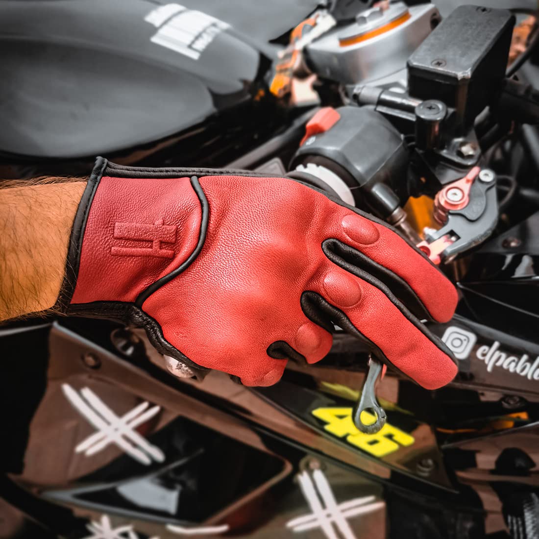 Harssidanzar Motorcycle Gloves - Leather Touch Screen Riding Gloves, Size XL, Oxblood/Black, Model GM028US
