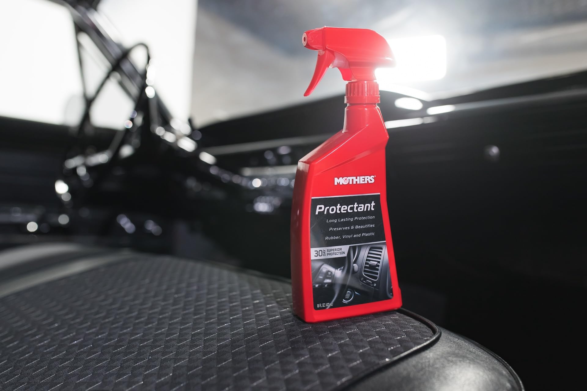 Mothers 05316 Protectant, Preserves and Protects Auto Interiors, Rubber, Vinyl, and Plastic from UV Rays and Harsh Elements (16