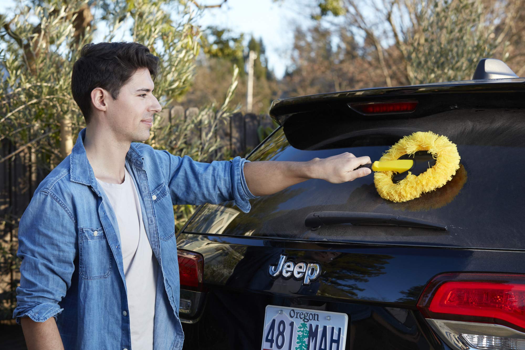 Armor All Car Duster, Scratch-Free Microfiber Duster with Handle