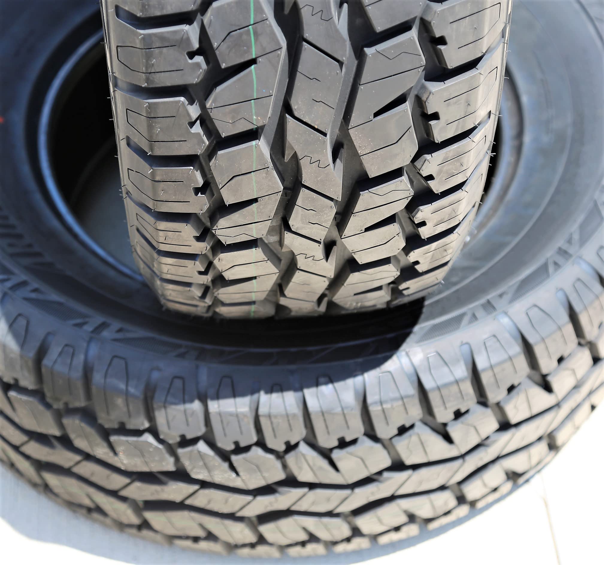 Armstrong Tru-Trac AT A/T All-Terrain Off-Road Light Truck Radial Tire-31X10.50R15LT 31X10.50X15 31X10.50-15 109s Load Range C L