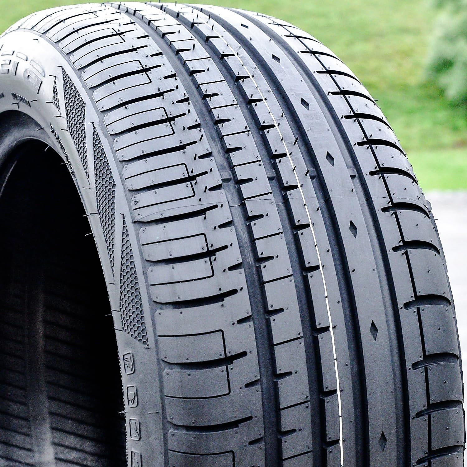 Accelera 205/45 Zr16 87W Xl Phi-R (T)