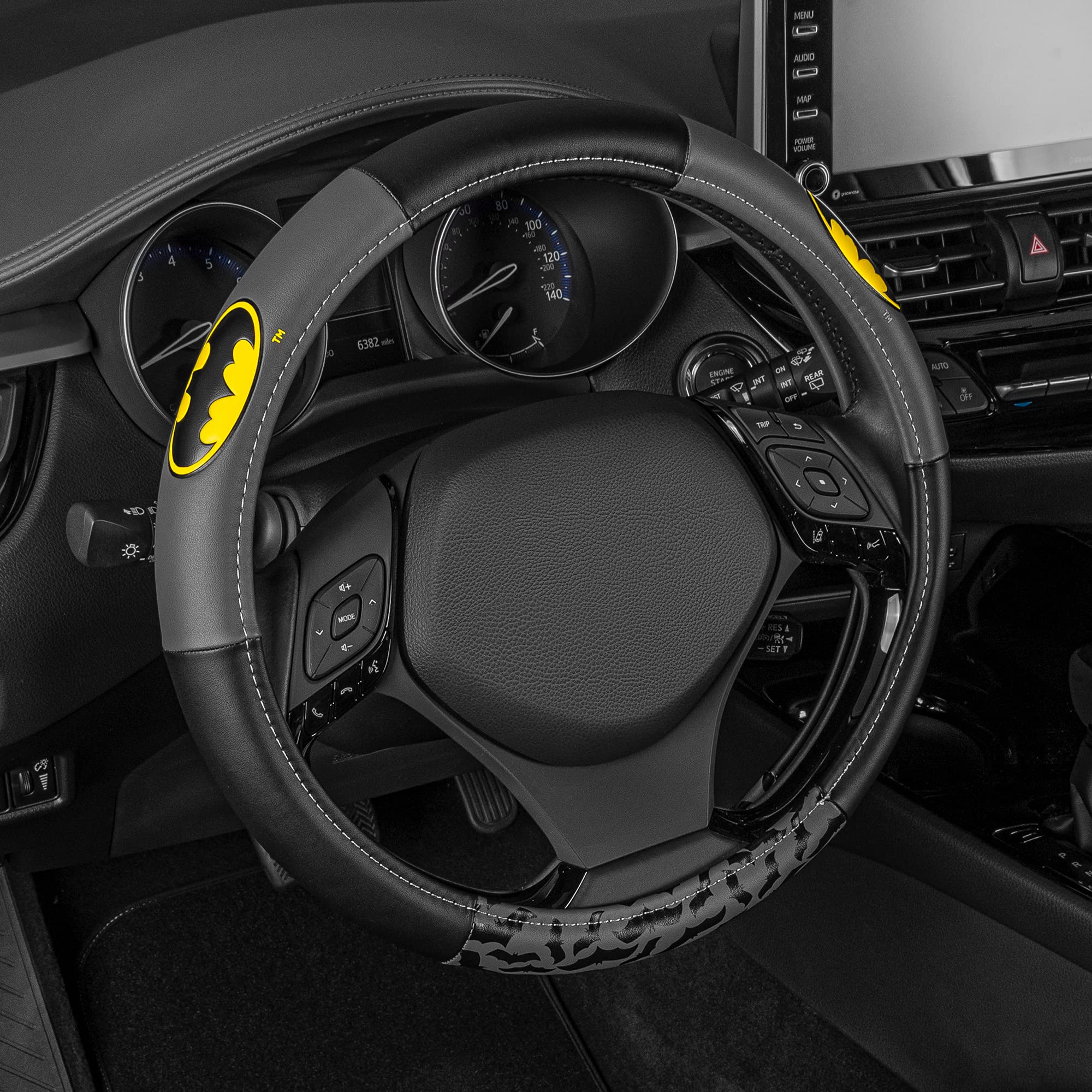 Batman Car Steering Wheel Cover  Steering Wheel Cover with Officially Licensed Warner Brothers Graphics, Great Automotive Acces
