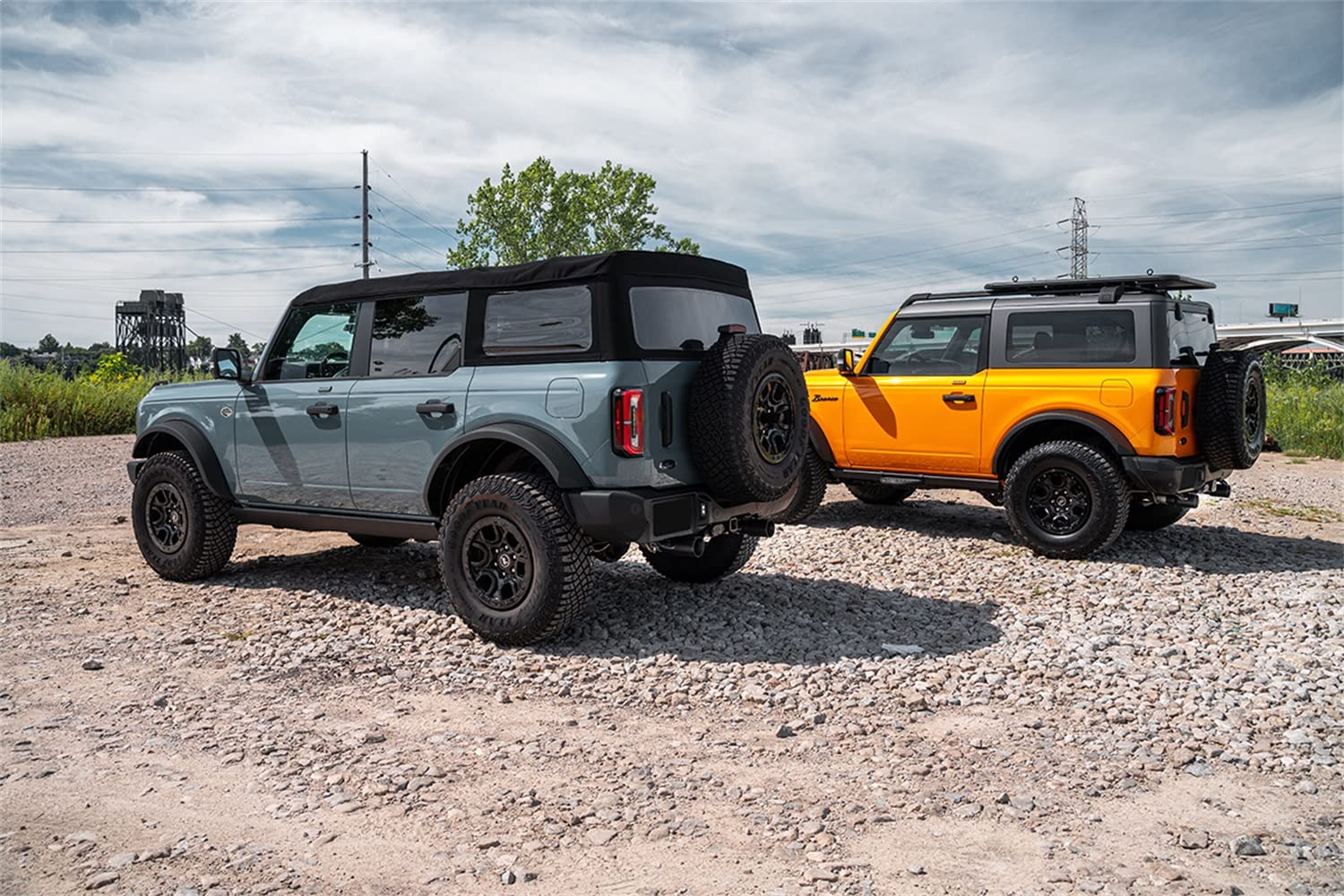 Corsa - 21-22 Ford Bronco 2.3L 4-Door 2.75In Cat-Back Dual Rear Exhaust W/4In Straight-Cut Polish Tips (21206)