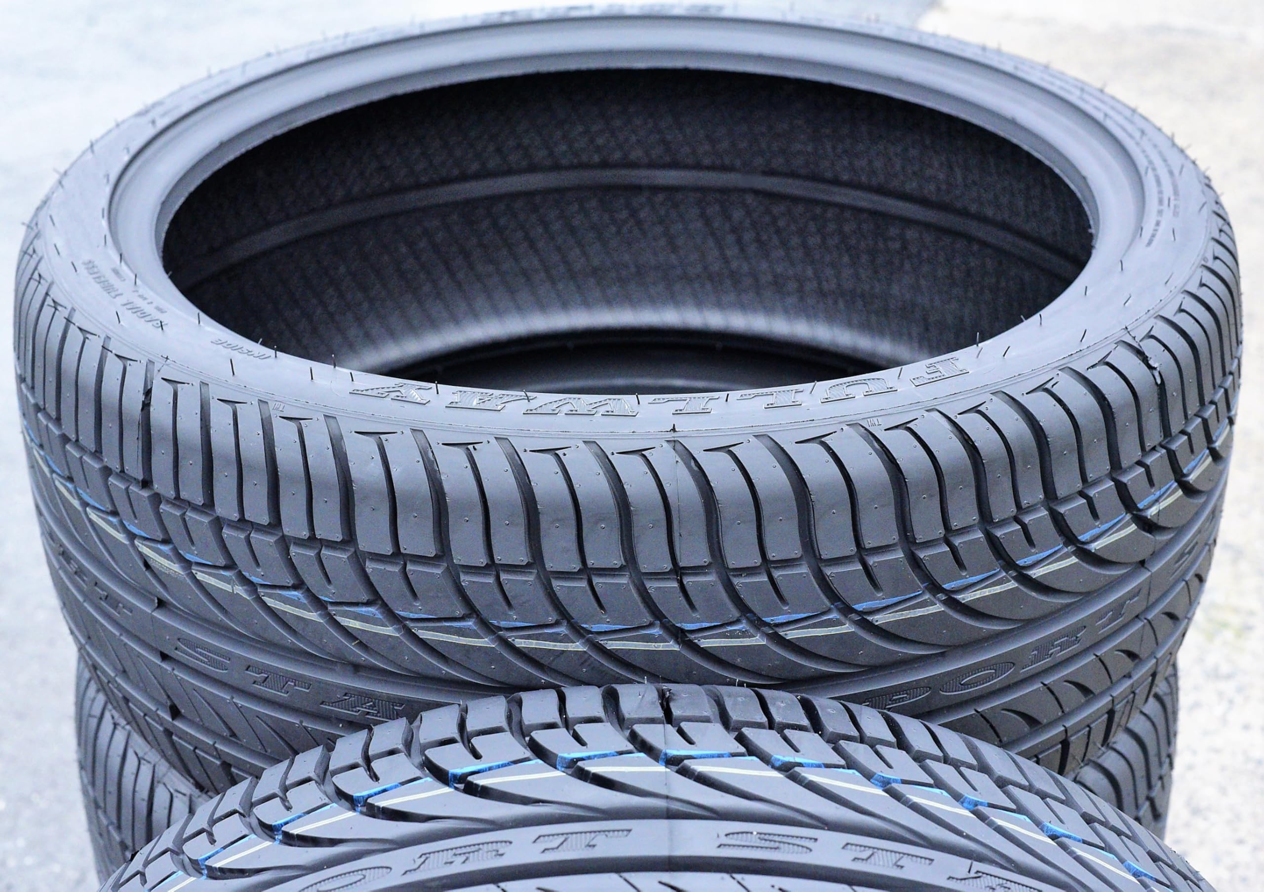 Fullway Hp108 All-Season Passenger Car High Performance Radial Tire-215/35R18 215/35Zr18 215/35/18 215/35-18 84W Load Range Xl 4