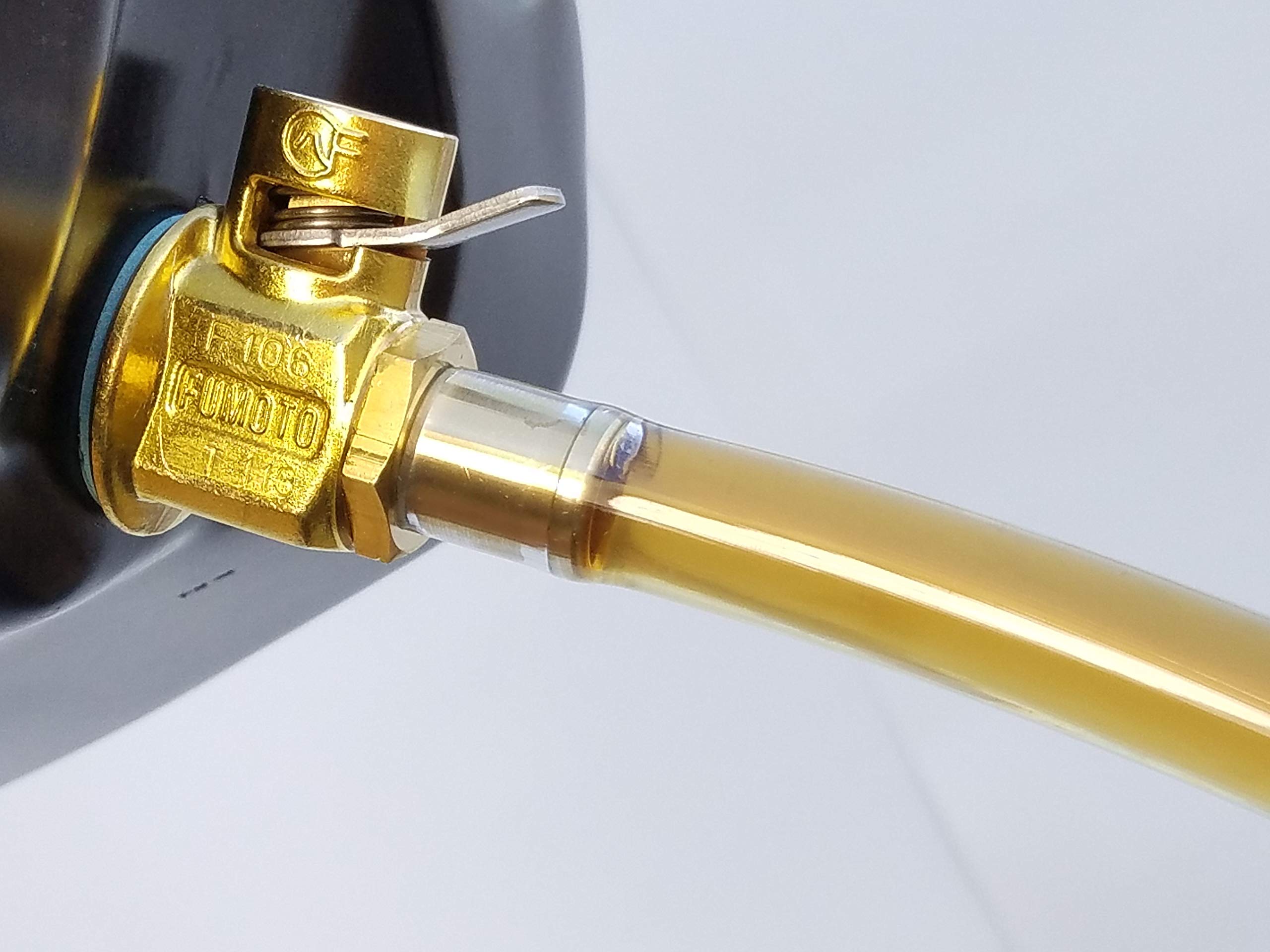 Original Fumoto F107N With Lc-10 Lever Clip Fn-Series Engine Oil Drain Valve, 1 Pack, Golden