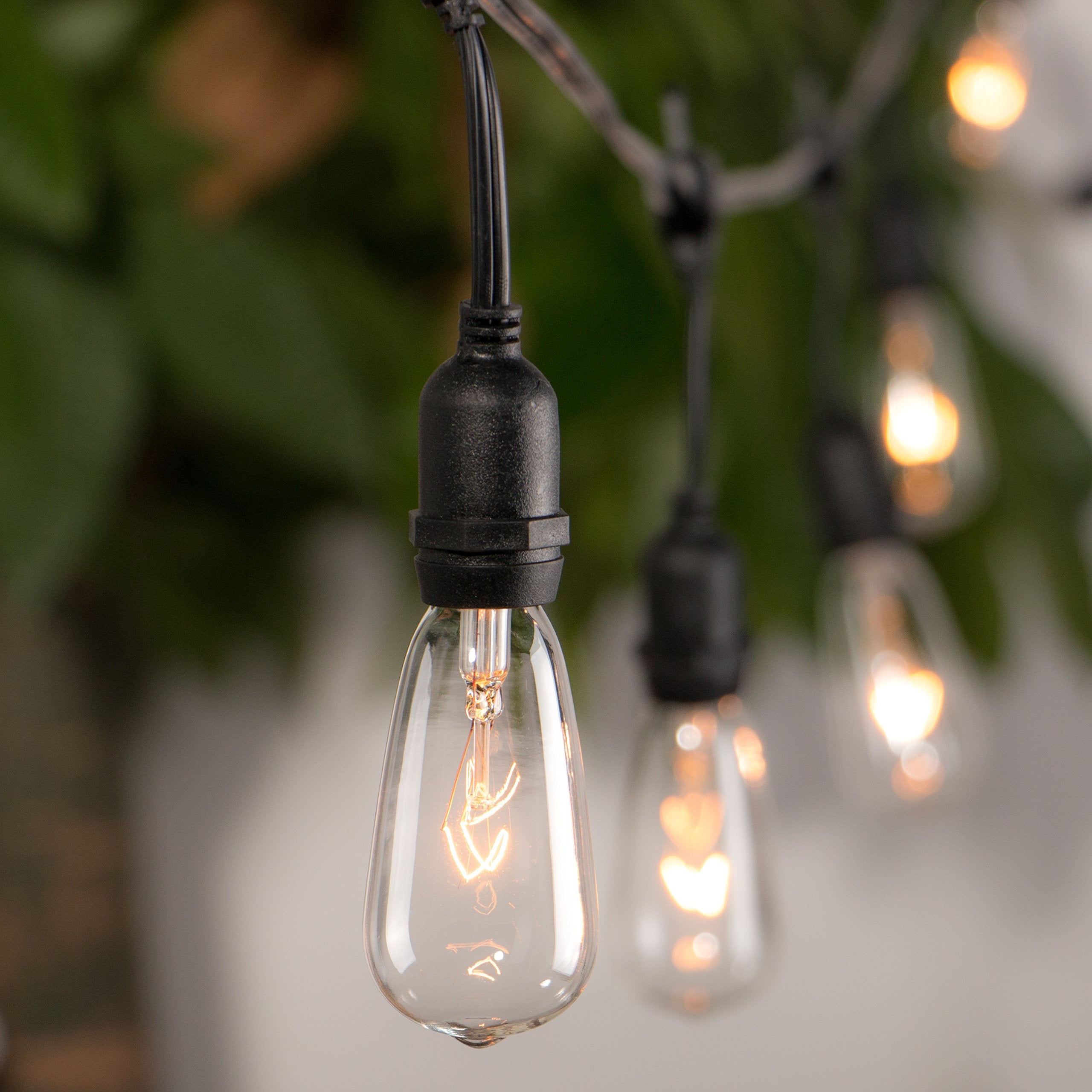 Brightown 24-Pack ST40 Edison Replacement Light Bulbs, 7W E17 Screw Base, Warm White, Clear Glass for Outdoor Patio String Lights