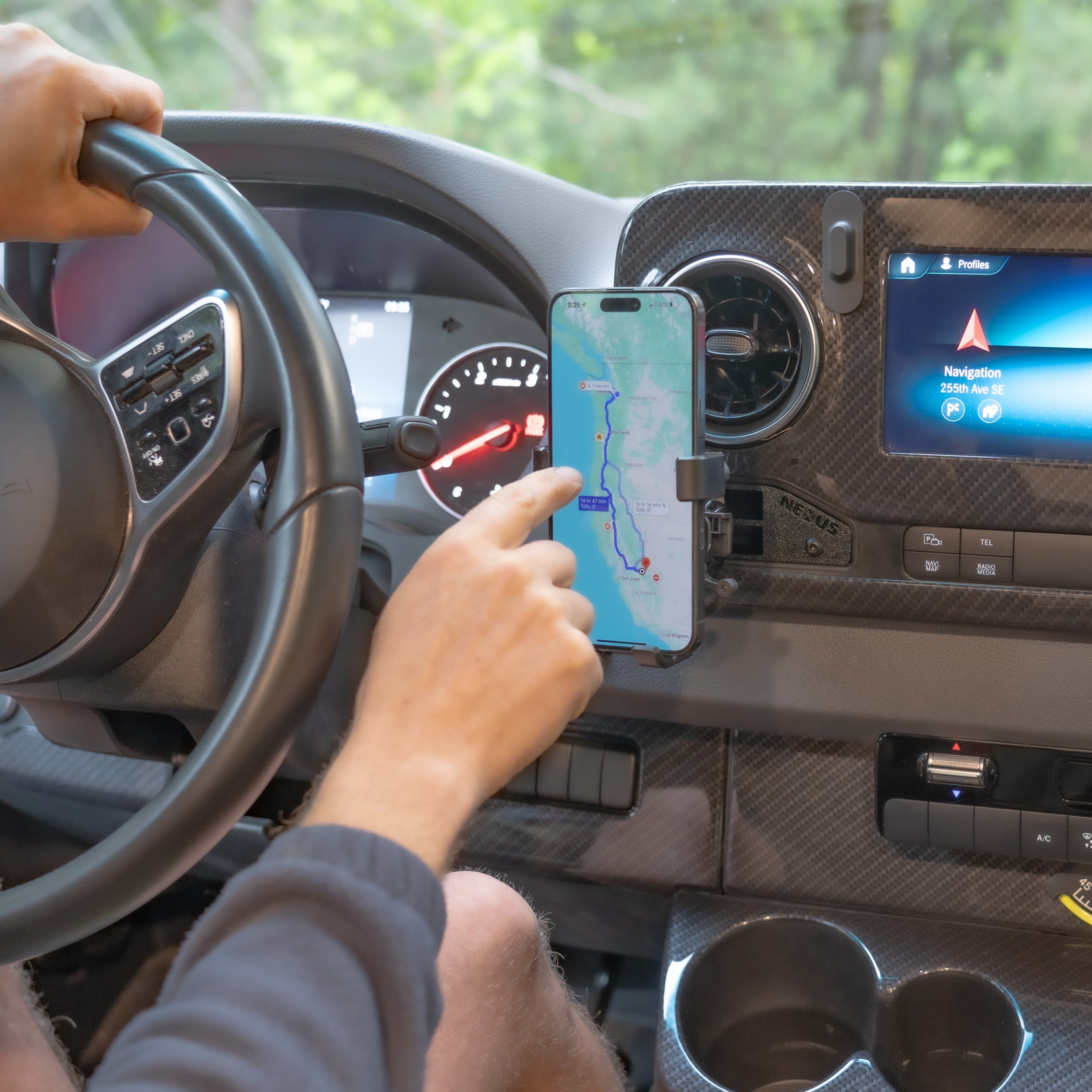 NEXUS Smartphone Cubby Adapter for VS30 Mercedes-Benz Sprinter Vans