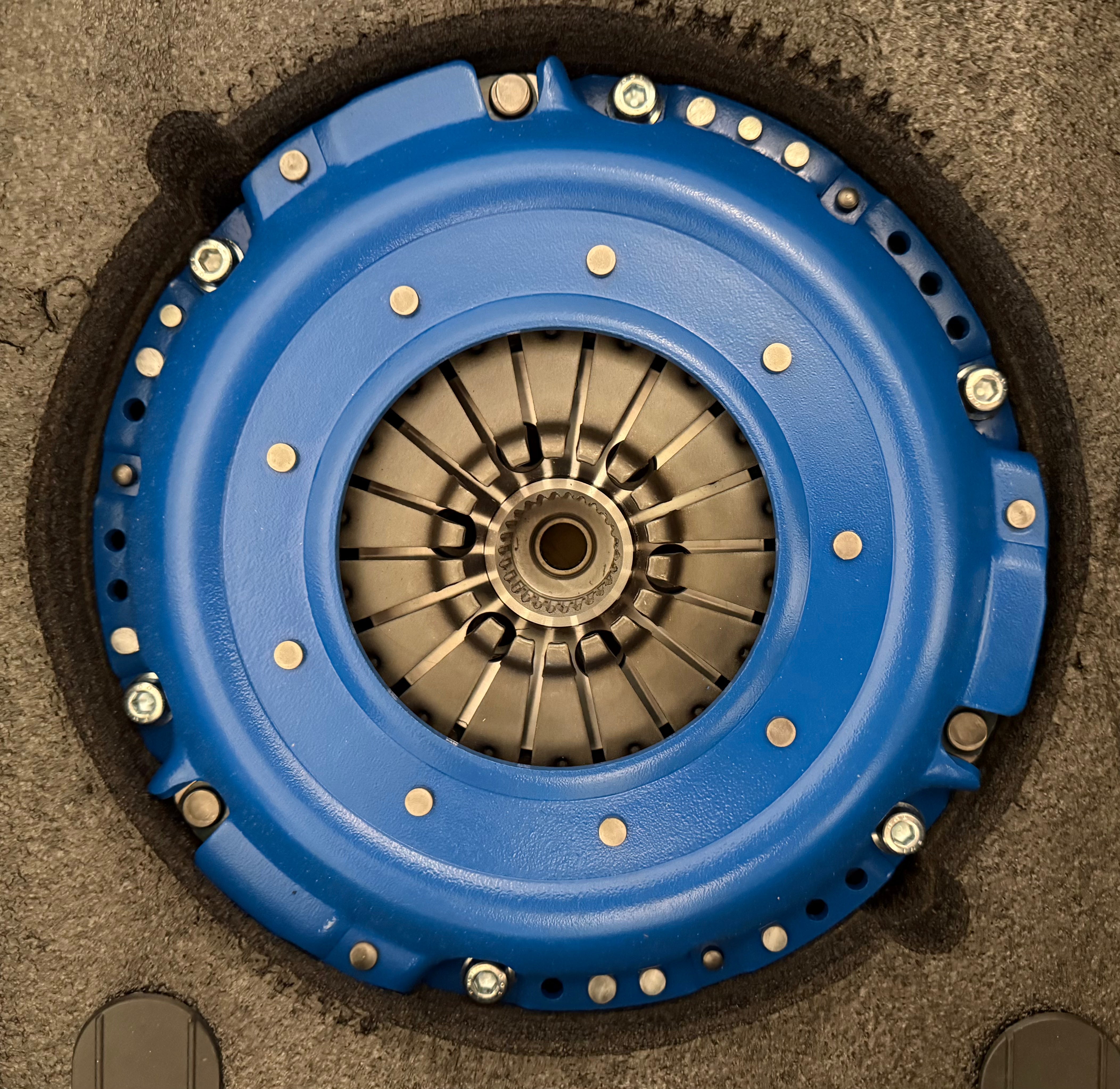 PTB-Racing Twin Disc Clutch Kit with Dual Mass Flywheel for BMW F80/F82/F87 M2/M3/M4 S55/N55