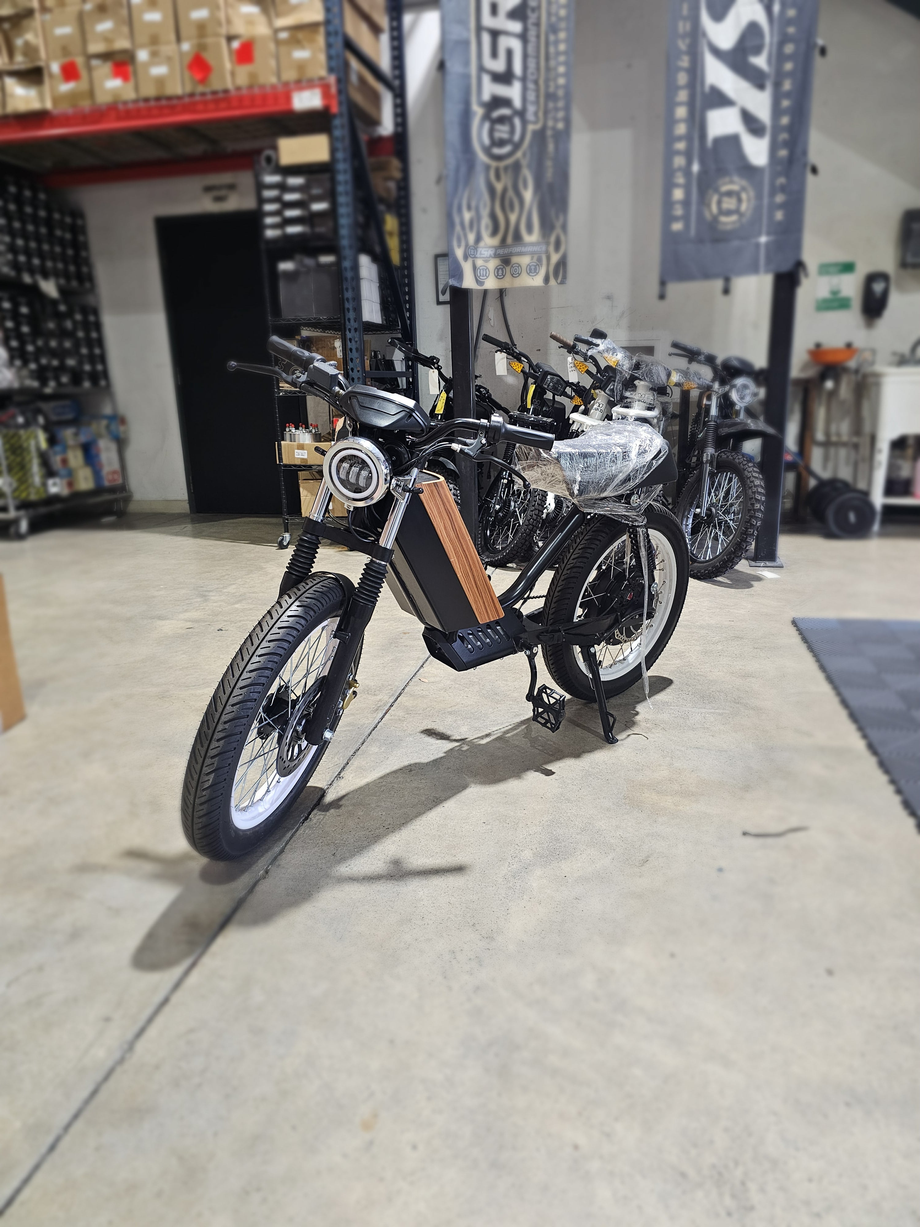 ONYX CTY2 Step-Thru Moped Electric Bike (DEMO)