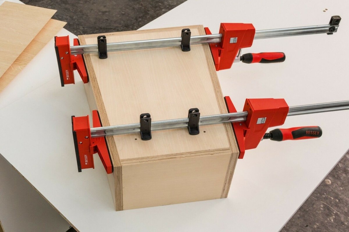 Bessey K Body REVOlution Parallel Clamp 18" KRE3518